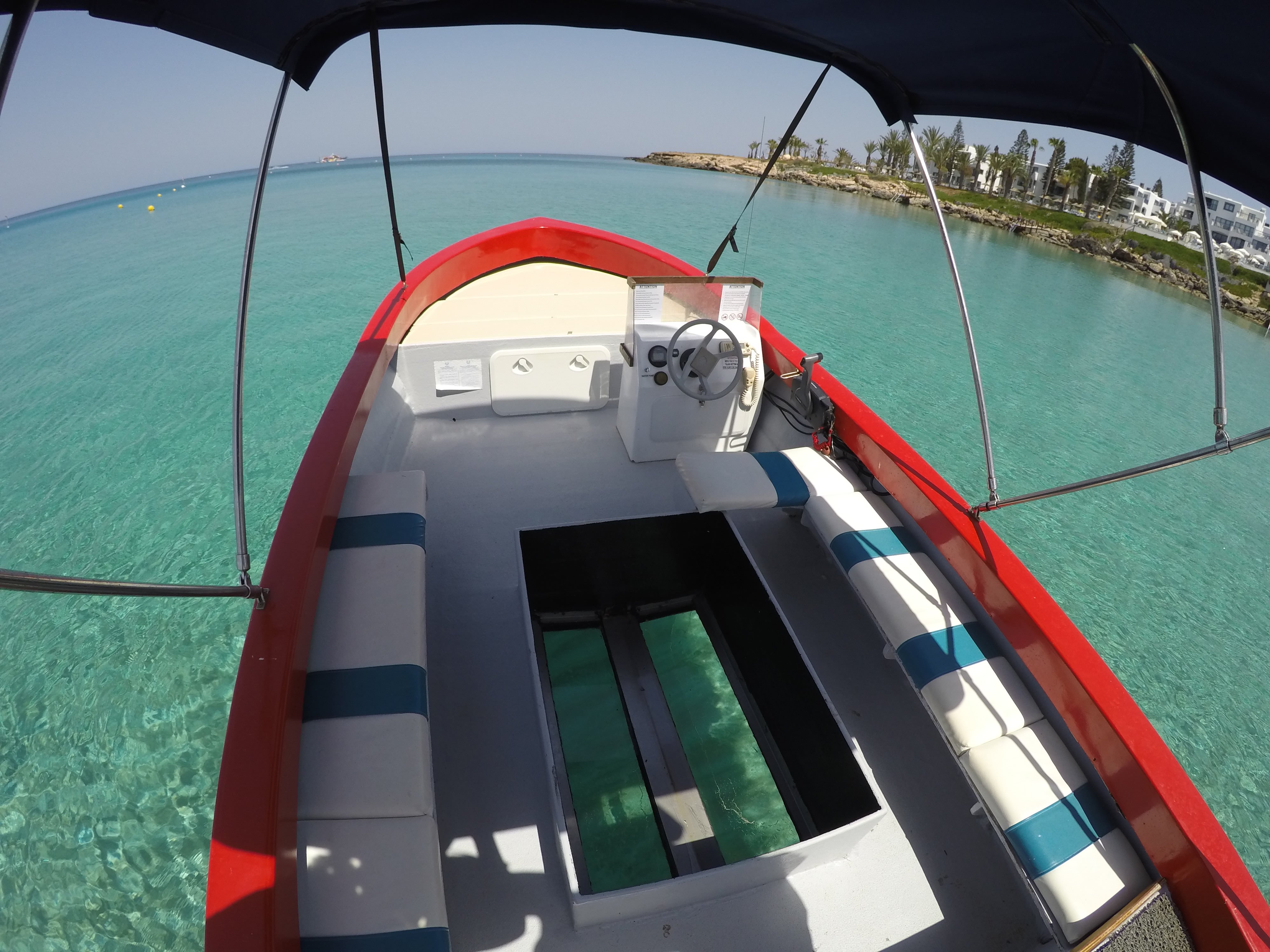 Picture of Glass Bottom Boat